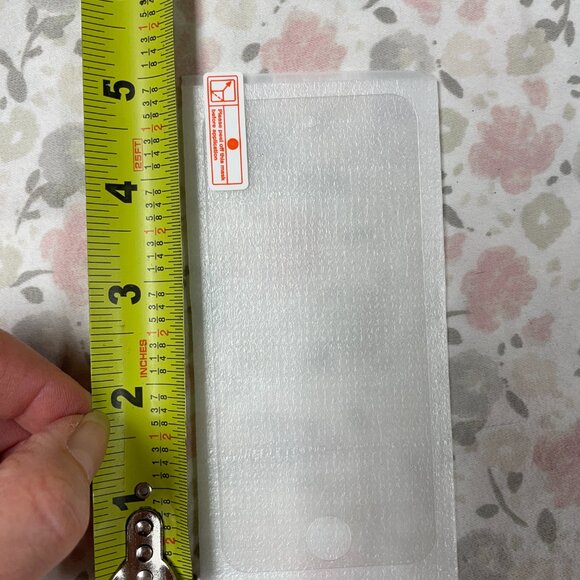 OMOTON Tempered Glass Screen Protector for iPod Touch 7th 6th 5th Gen - Picture 5 of 6